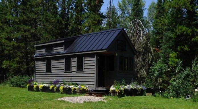 Adorable Tiny Houses That Will Make You Want to Steal Them
