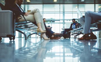 Experts warn against wearing these shoes on a plane