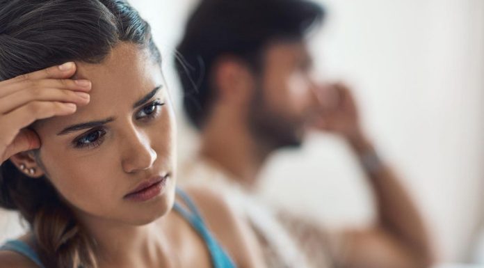 How to Compliment a Guy: Tips, Tricks, and Phrases to Use