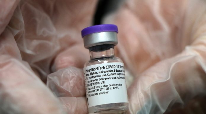 Metallic Taste as a Potential Side Effect of the COVID Vaccine, Warn Doctors