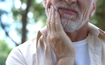 Warning Signs: Why You Should Get Checked for Parkinson’s If You Notice This in Your Mouth