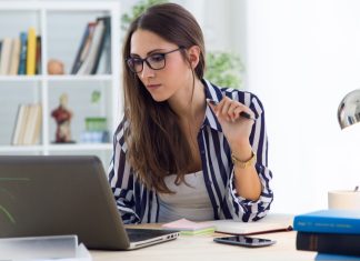 Why being single in your 30s is actually amazing